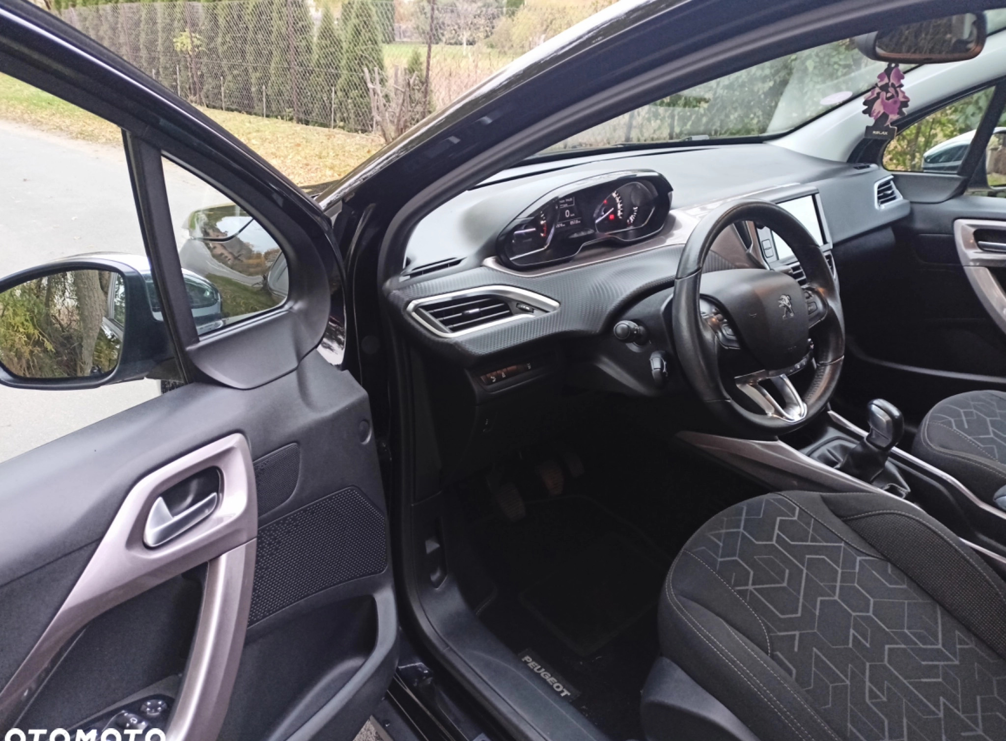 Peugeot 2008 cena 38400 przebieg: 55000, rok produkcji 2015 z Września małe 79